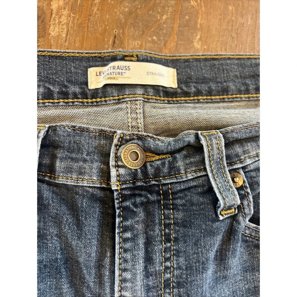 Signature by Levi Strauss & Co. Gold Label Men’s Straight Fit Jeans Denim 32x30